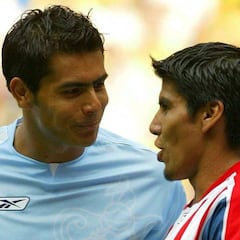 El XI ideal de los compañeros de Carlos Salcido en su carrera