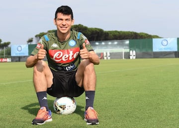 Así vivió Hirving Lozano su primer entrenamiento con Napoli