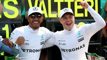 Hamilton y Bottas.