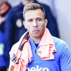 Arthur no se presenta al test PCR y el Barça le expedienta