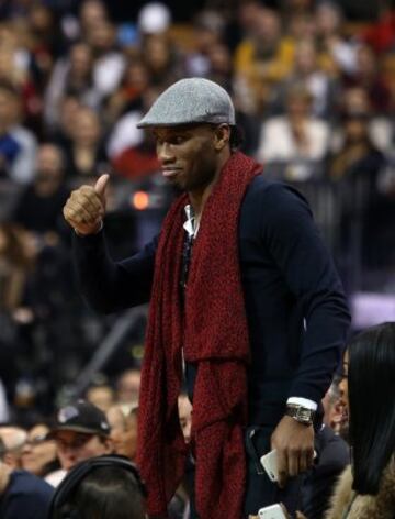 El futbolista Didier Drogba, uno de los asistentes al Raptors-Warriors.