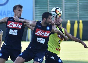 Albiol: "Simeone triunfaría en cualquier equipo y liga"