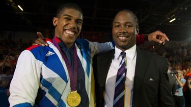Can professional boxers compete in the Olympics?