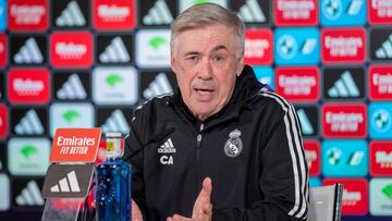 Carlo Ancelotti, en una rueda de prensa en Valdebebas.