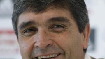 GRANDES DESEOS. El técnico de Ciudad Real espera un gran rendimiento de su equipo en 2009.