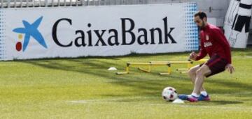 En el entrenamiento, Simeone dio pistas de los posibles titulares ante el Deportivo. 