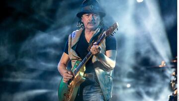 Carlos Santana se desploma durante concierto en Michigan