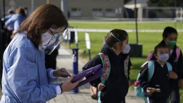 Regreso a clases presenciales: fecha definitiva para la vuelta en Bogot&aacute; y bajo qu&eacute; medidas