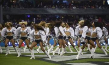 La crónica en imágenes del Texans-Raiders en el Azteca