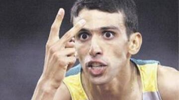 <b>LA HAZAÑA. </b>"Deux": dos oros en 1.500 y 5.000 metros, Atenas 2004.