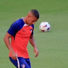 El golazo de Memphis dejó a Samuel Lino sin estreno