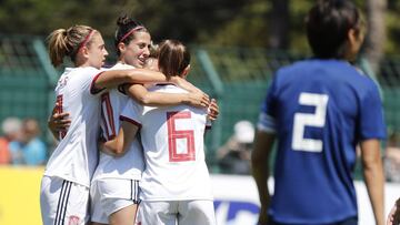 Las jugadoras de la Selección celebran el gol ante Japón.