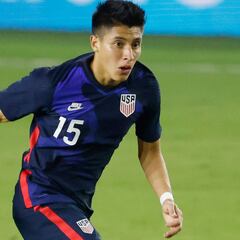 Oficial: LAFC ficha a Marco Farfan procedente de Portland Timbers