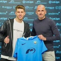 "Para mí es un sueño estar en el fútbol profesional"