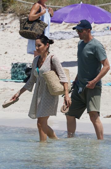 Zidane de vacaciones con su familia en la playa