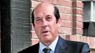 <b>MANDAMÁS. </b>Manuel Llorente regresara para comandar el club.