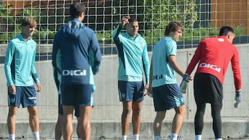 06/09/25 ATHLETIC DE BILBAO ENTRENAMIENTO
GRUPO SANNADI UNAI GOMEZ