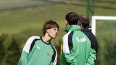 Canales sufre una lesión y es duda para jugar en Riazor