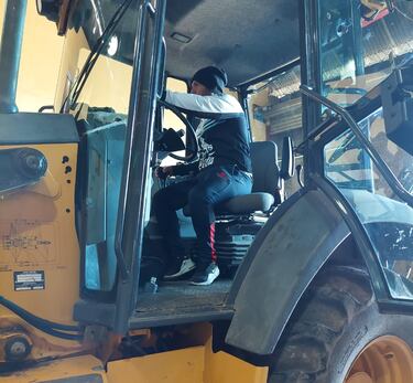 Jugó un Clásico y trabaja en máquinas viales: “Me hubiese gustado seguir en Colo Colo”