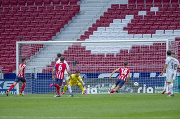 1-0. Ángel Correa marcó el primer gol.
