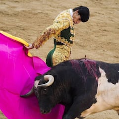 Celebraciones en Twitter por la muerte de Victor Barrio