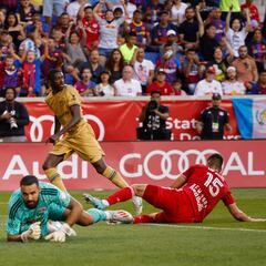 1x1 Barcelona: Dembélé le da la razón a Xavi