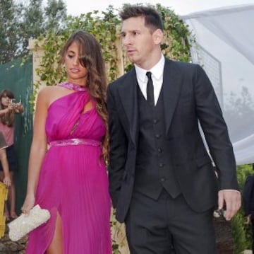 Leo Messi and Antonella Roccuzzo.