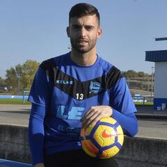 El Alavés sale en guardia ante el ‘milagro Formentera’