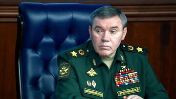 FILE PHOTO: Chief of the General Staff of Russian Armed Forces Valery Gerasimov attends an annual meeting of the Defence Ministry Board in Moscow, Russia, December 21, 2022. Sputnik/Sergei Fadeichev/Pool via REUTERS ATTENTION EDITORS - THIS IMAGE WAS PROVIDED BY A THIRD PARTY./File Photo
