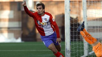 Esnáider celebra su gol al Eibar con el Navalcarnero.