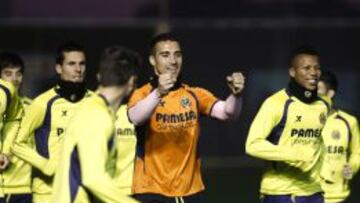 Asenjo: "No nos fiamos del Rayo, nos jugamos mucho"