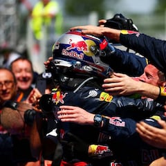 Verstappen, el más joven ganador superando a Vettel