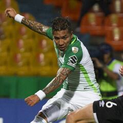 Almirón y el reto de superar a sus compatriotas en Nacional