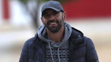 Monchi en el entrenamiento del Sevilla