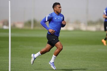 Darwin Machís durante el entrenamiento de ayer. El venezolano está preparado.