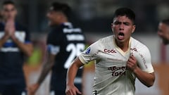 Universitario's midfielder Piero Quispe celebrates after scoring during the Copa Sudamericana group stage second leg football match between Peru's Universitario and Argentina's Gimnasia y Esgrima La Plata at the Monumental stadium in Lima on June 28, 2023. (Photo by CRIS BOURONCLE / AFP)
