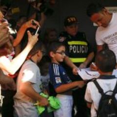 El padre de Keylor Navas crea una escuela de porteros