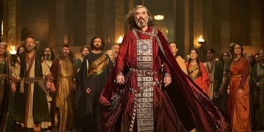 El significado y la premonición de las águilas en Númenor frente a Pharazon en ‘Los Anillos de Poder’