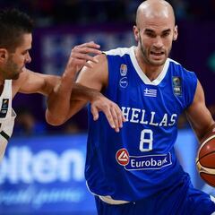 El corazón de Grecia y la pizarra de Missas echan a Lituania