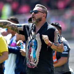 Antonio Mohamed, de sanción en sanción