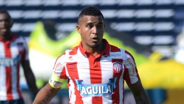 Macnelly Torres habla sobre premios adicionales de los jugadores.