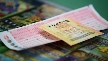 La bolsa acumulada de Powerball asciende a los $164 millones de dólares. ¿Quién se llevó el gran premio? Consulta los números ganadores de hoy, 29 de abril.