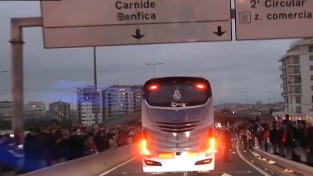Real Madrid team bus attacked by Benfica ultras