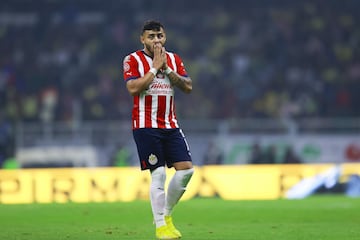 Alexis Vega of Guadalajara during the game America vs Guadalajara, corresponding Round 15 the Torneo Apertura 2022 of the Liga BBVA MX at Azteca Stadium, on September 17, 2022.

<br><br>

Alexis Vega de Guadalajara durante el partido America vs Guadalajara, correspondiente a la Jornada 15 del Torneo Apertura 2022 de la Liga BBVA MX en el Estadio Azteca, el 17 de Septiembre de 2022.