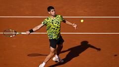 Carlos Alcaraz y Alejandro Davidovich se enfrentan este viernes por una plaza en semifinales del Barcelona Open. En AS.com, amplia cobertura.