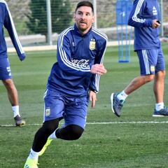 Pity Martinez admits that Messi asked him about the MLS