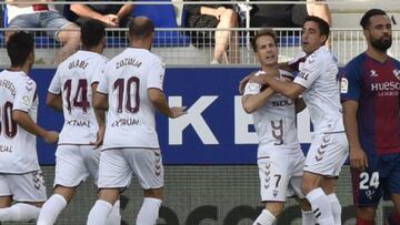 El Albacete puede con un Huesca desesperado