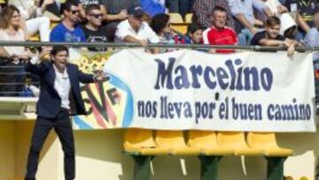 Pancarta en apoyo a Marcelino.