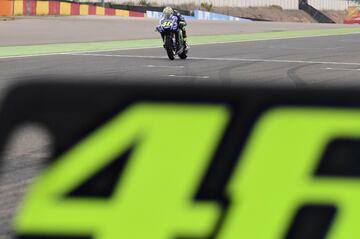 Valentino Rossi se vuelve a subir a la moto en Aragón