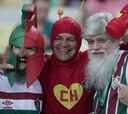 Seguidores de Fluminense dan colorido a Maracaná
